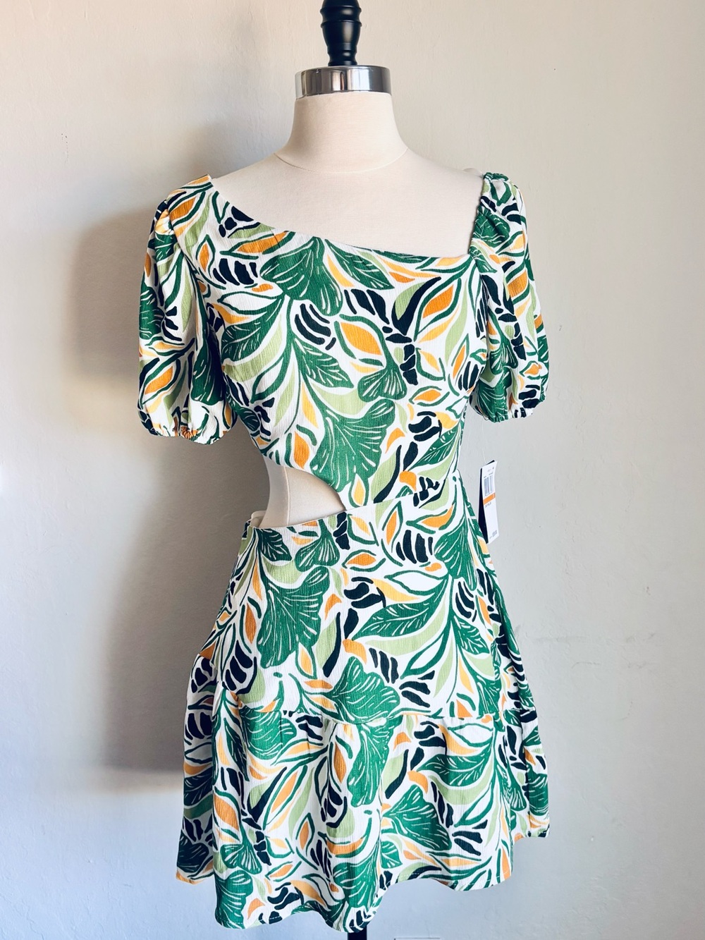 City Studio Green & Yellow Leaf-Print Mini Dress with Cutout